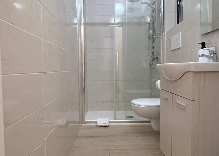 Newhouse Class 2 Apartamento *