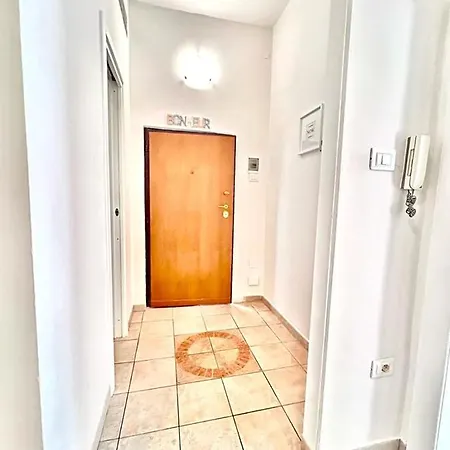 Newhouse Class 2 Apartament *