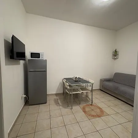 Newhouse Class 2 * Μπάρι