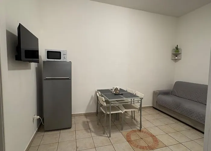 Newhouse Class 2 * Bari